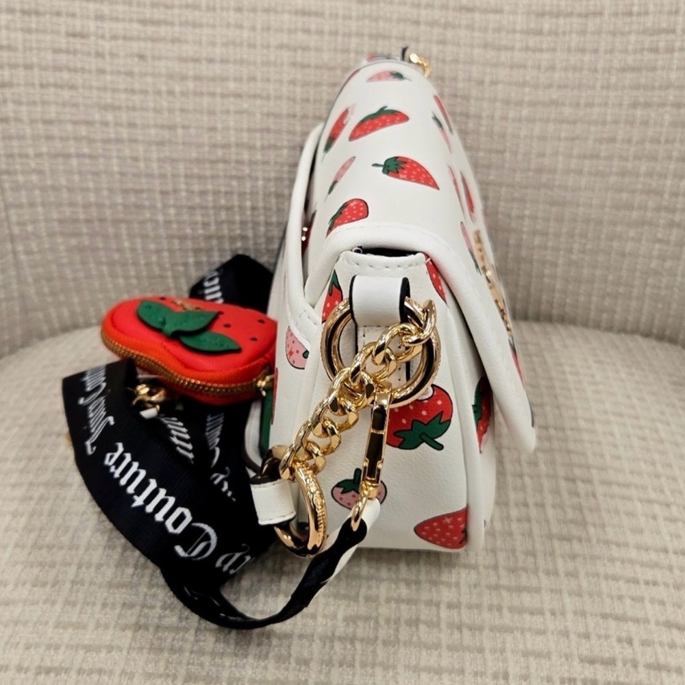 Juicy Couture White Bag with Strawberry Design NWT - Picture 3 of 7